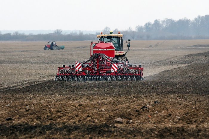 Сельхозпроизводители Башкирии провели сев яровых культур на 30% запланированных площадей