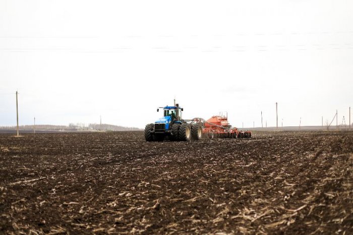 В Татарстане посевная кампания достигла «экватора»